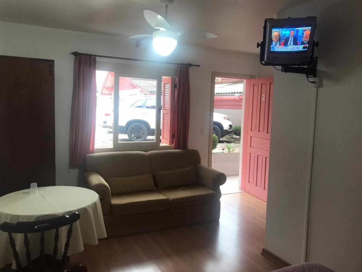 Apartamentos Aromas De Gramado - Bairro Centro Eksteriør billede