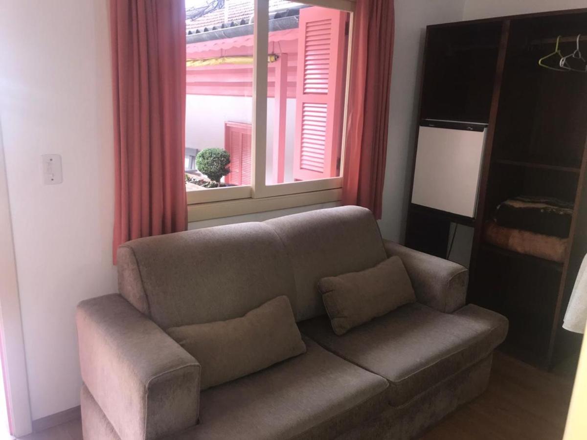 Apartamentos Aromas De Gramado - Bairro Centro Eksteriør billede