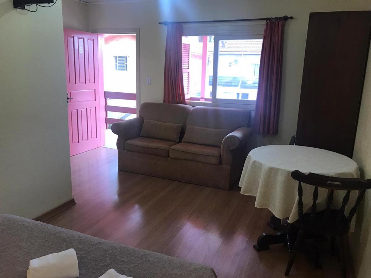 Apartamentos Aromas De Gramado - Bairro Centro Eksteriør billede