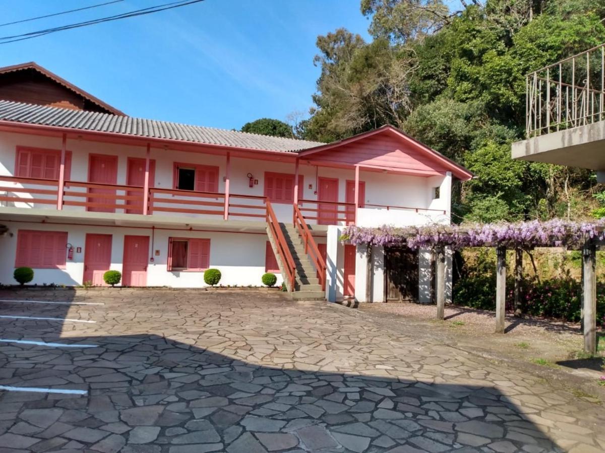 Apartamentos Aromas De Gramado - Bairro Centro Eksteriør billede