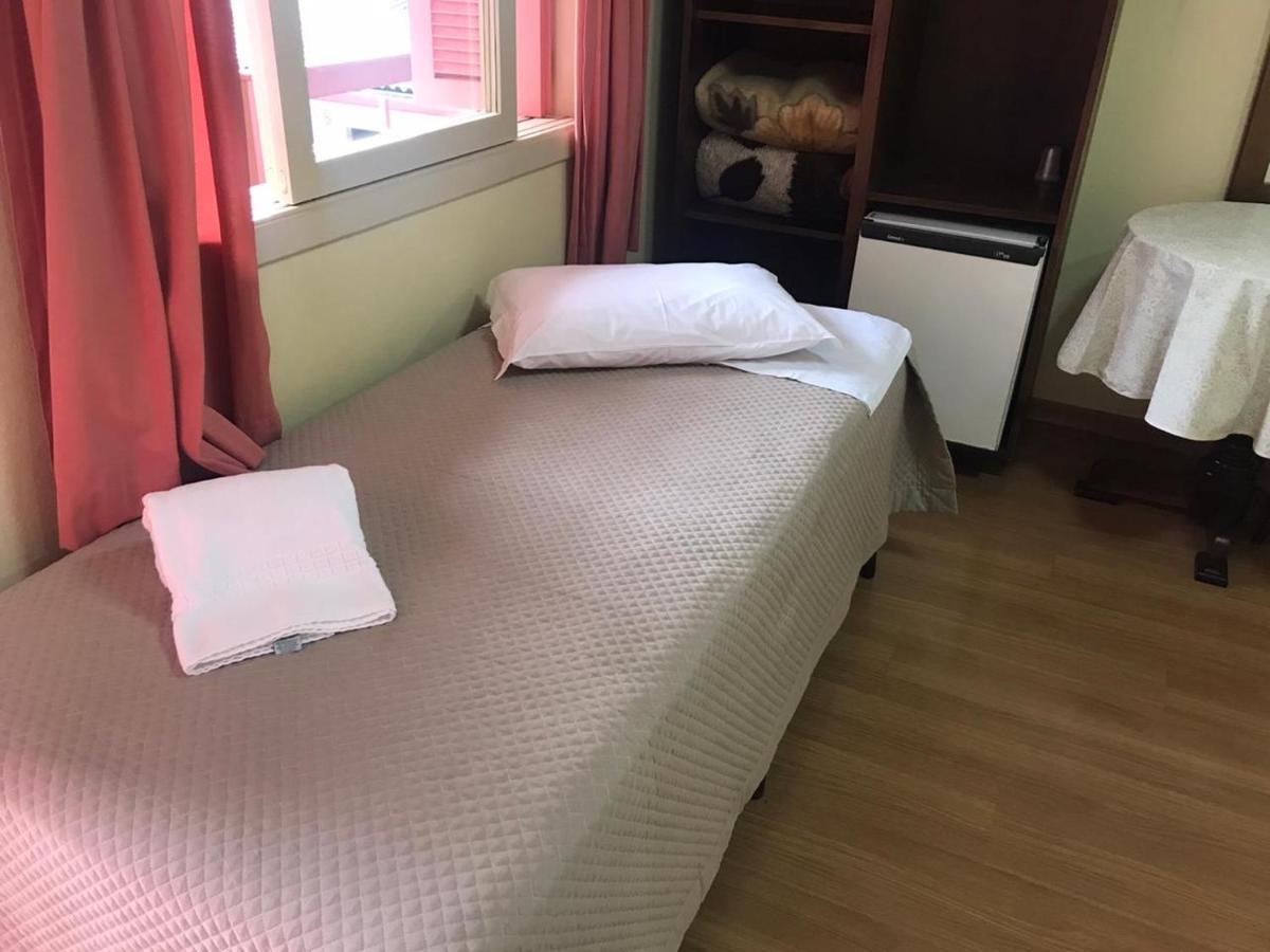 Apartamentos Aromas De Gramado - Bairro Centro Eksteriør billede
