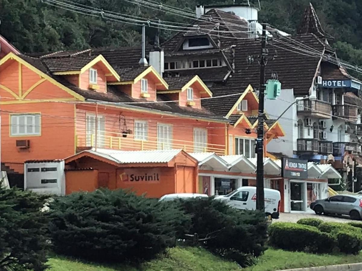 Apartamentos Aromas De Gramado - Bairro Centro Eksteriør billede